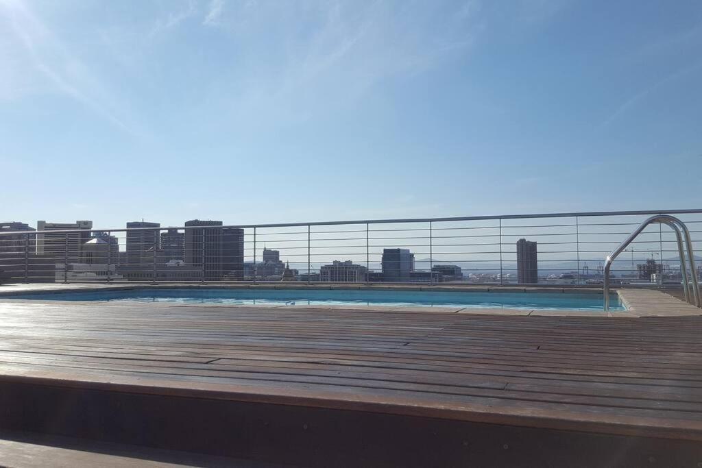 开普敦Four Seasons 818- Spacious Cbd Studio - Onsite Parking, Gym & Rooftop Pool公寓 外观 照片